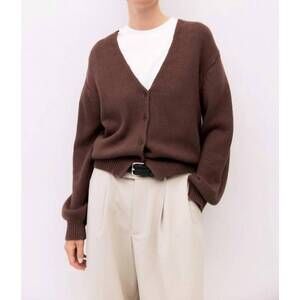 NEW MOD REF layla v-neck cardigan in brown
